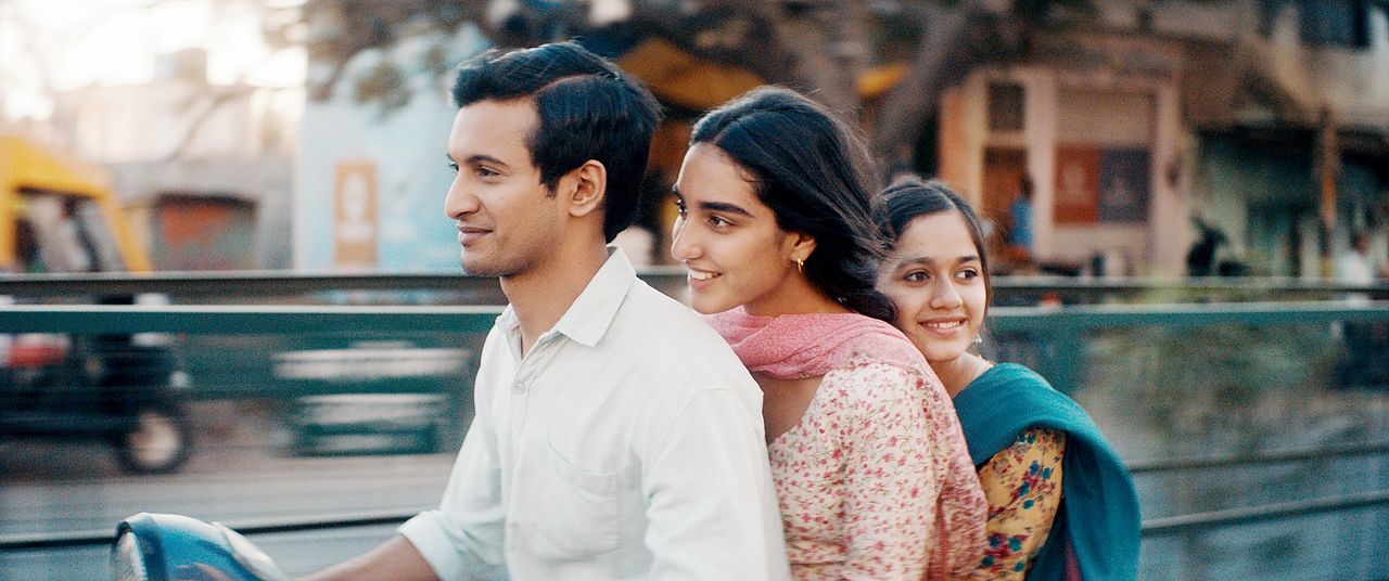 O que Vão Dizer : Fotos Maria Mozhdah