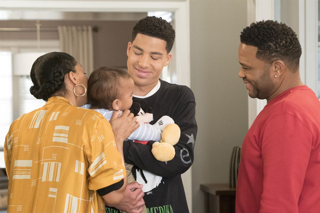 Fotos Tracee Ellis Ross, Anthony Anderson, Marcus Scribner
