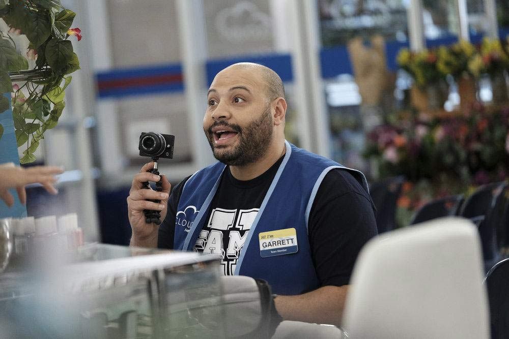 Superstore : Fotos Colton Dunn