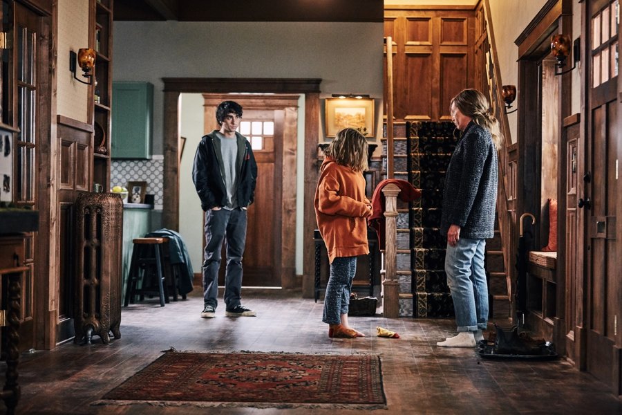 Hereditário : Fotos Milly Shapiro, Toni Collette, Alex Wolff