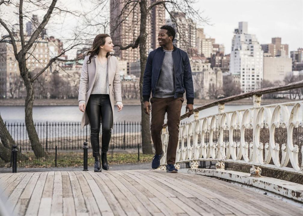 Deus Me Adicionou : Fotos Violett Beane, Brandon Micheal Hall