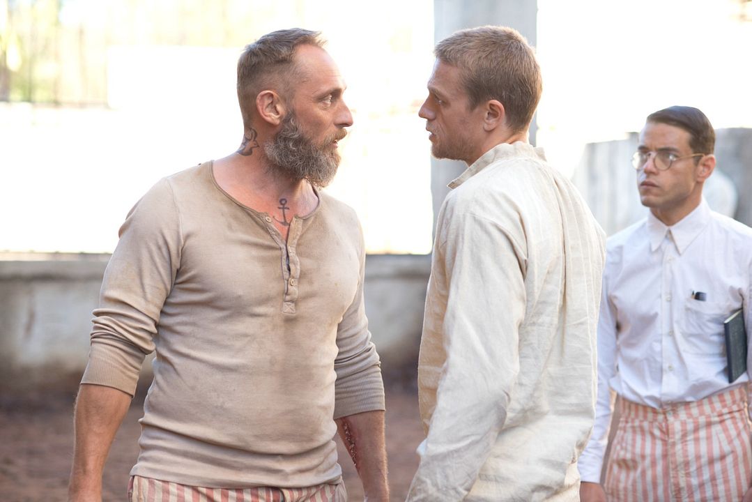 Papillon : Fotos Charlie Hunnam, Roland Møller