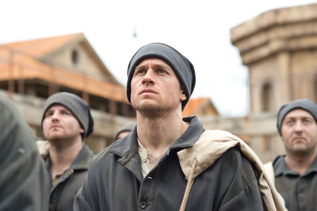 Papillon : Fotos Charlie Hunnam