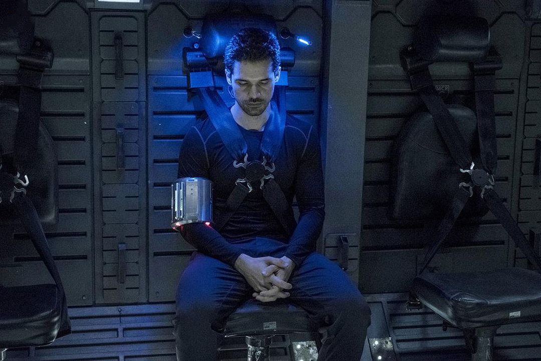 The Expanse : Fotos Steven Strait