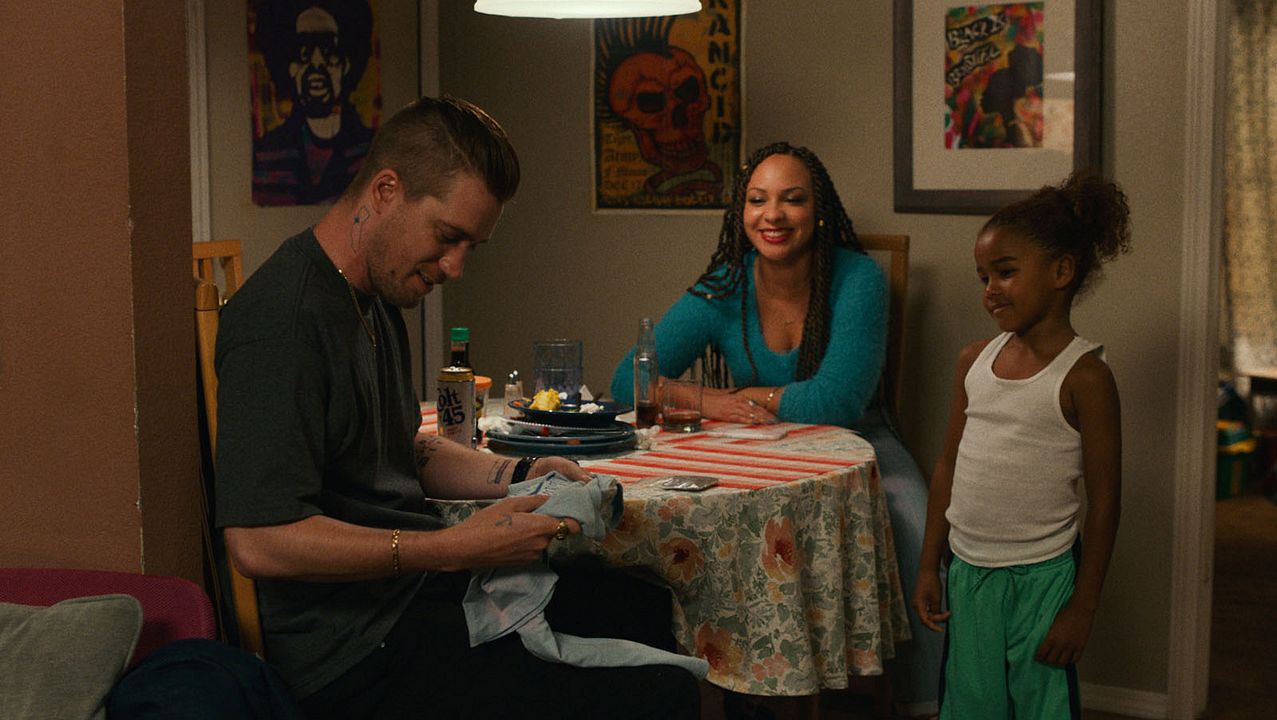 Ponto Cego : Fotos Rafael Casal, Jasmine Cephas Jones
