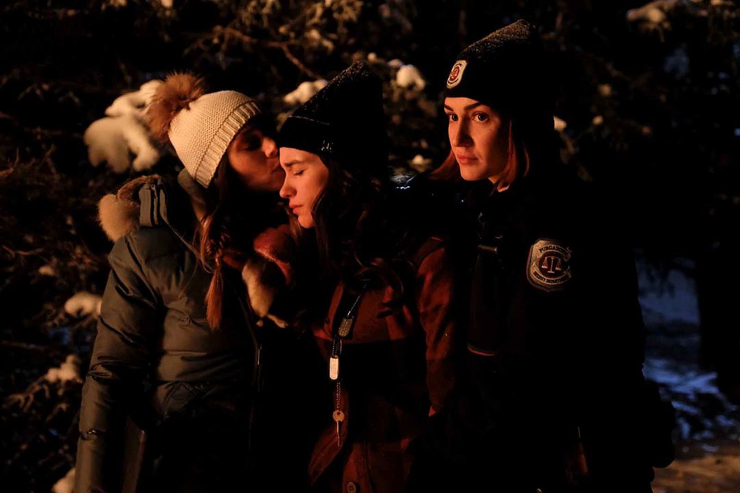 Wynonna Earp: A Maldição dos Renascidos : Fotos Katherine Barrell