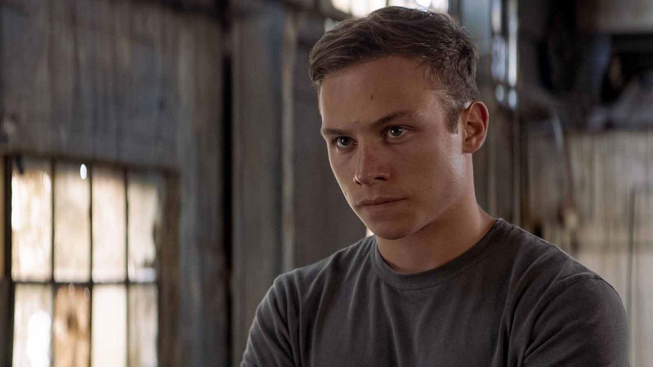 Fotos Finn Cole
