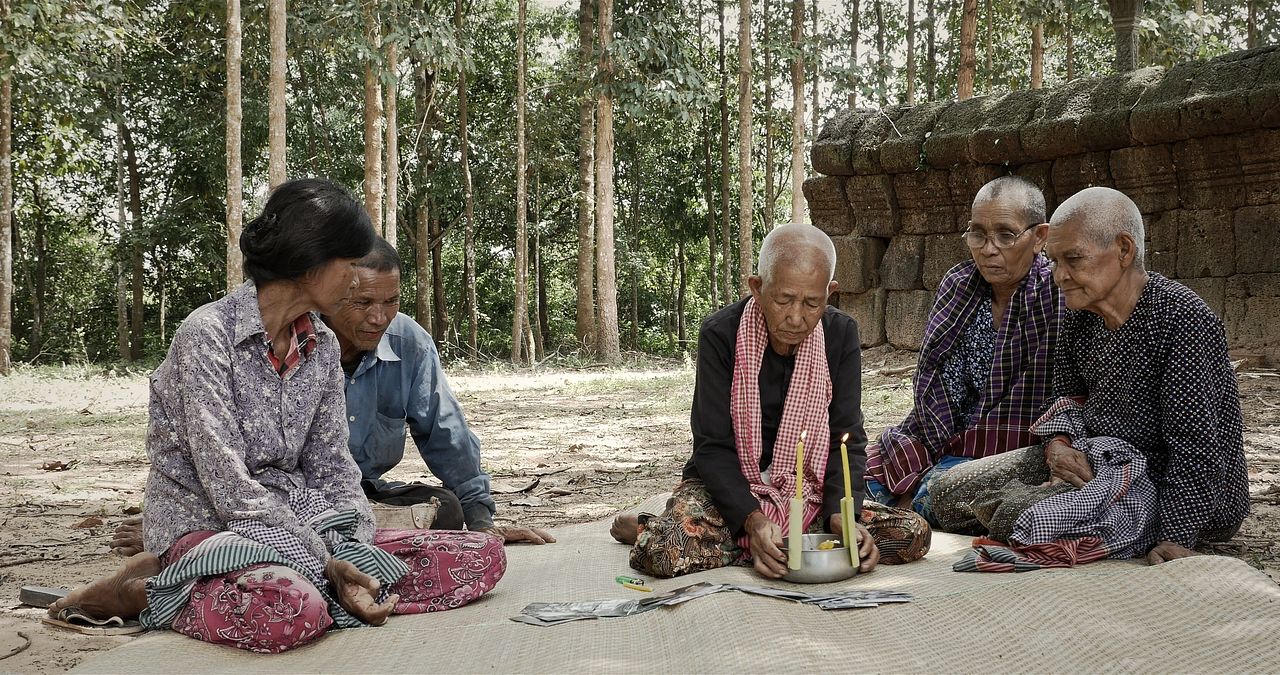 Túmulos Sem Nome : Fotos