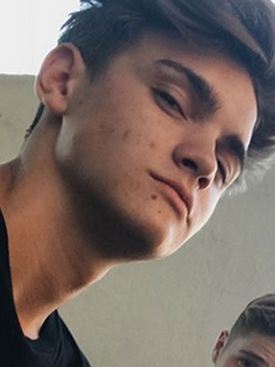 Poster Gabriel Guevara