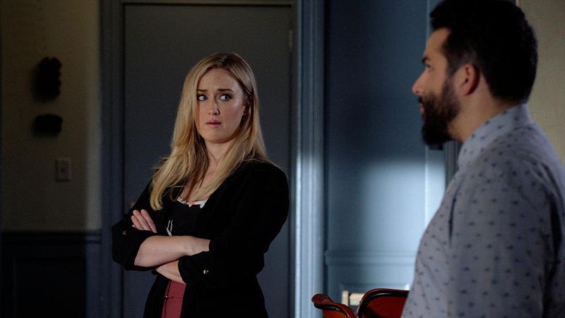 Blindspot : Fotos Ashley Johnson, Ennis Esmer