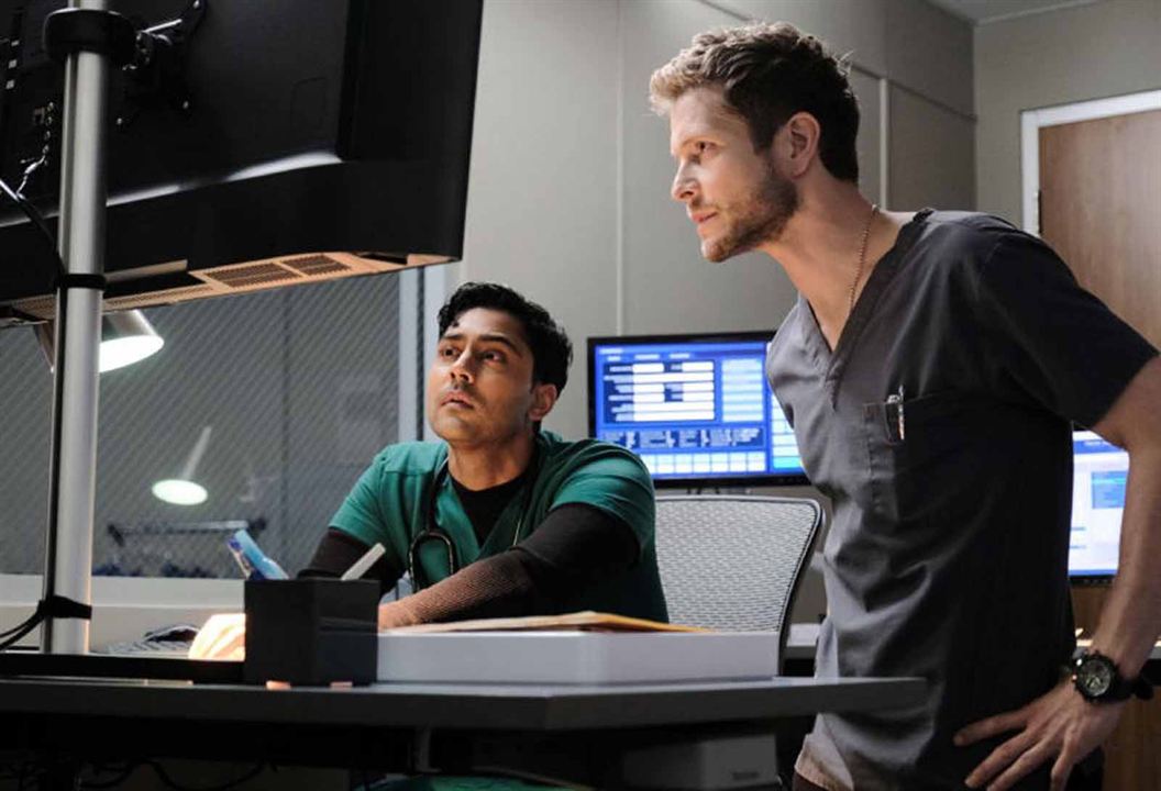 Fotos Manish Dayal, Matt Czuchry