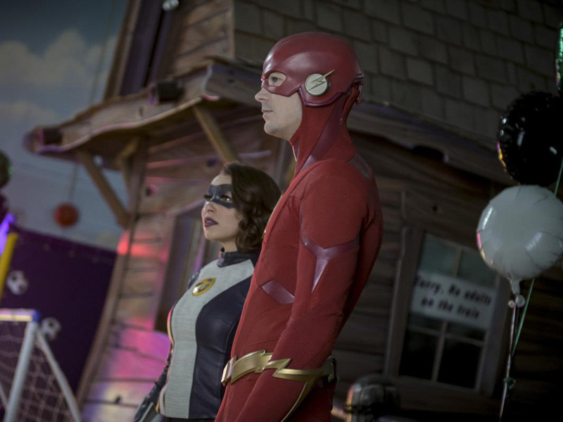 Fotos Jessica Parker Kennedy, Grant Gustin