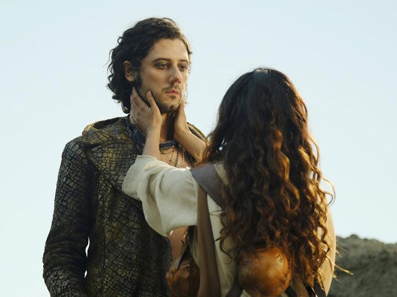 Fotos Hale Appleman