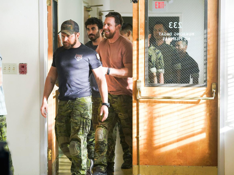 SEAL Team : Fotos A.J. Buckley, Tyler Grey