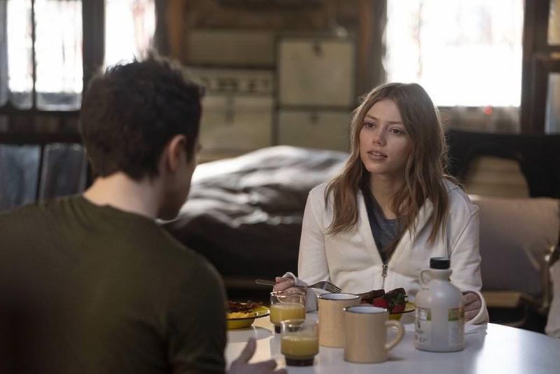 Fotos Grace Van Dien