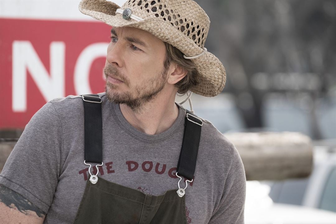 Bless This Mess : Fotos Dax Shepard