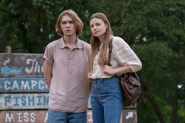 Looking For Alaska : Fotos