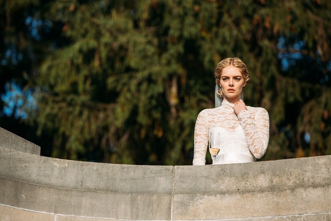 Casamento Sangrento : Fotos Samara Weaving