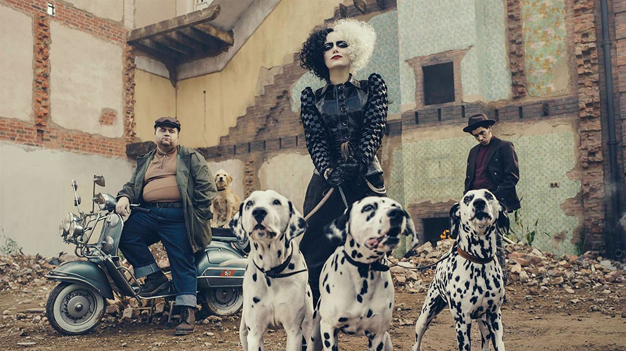 Cruella : Fotos Emma Stone, Joel Fry, Paul Walter Hauser