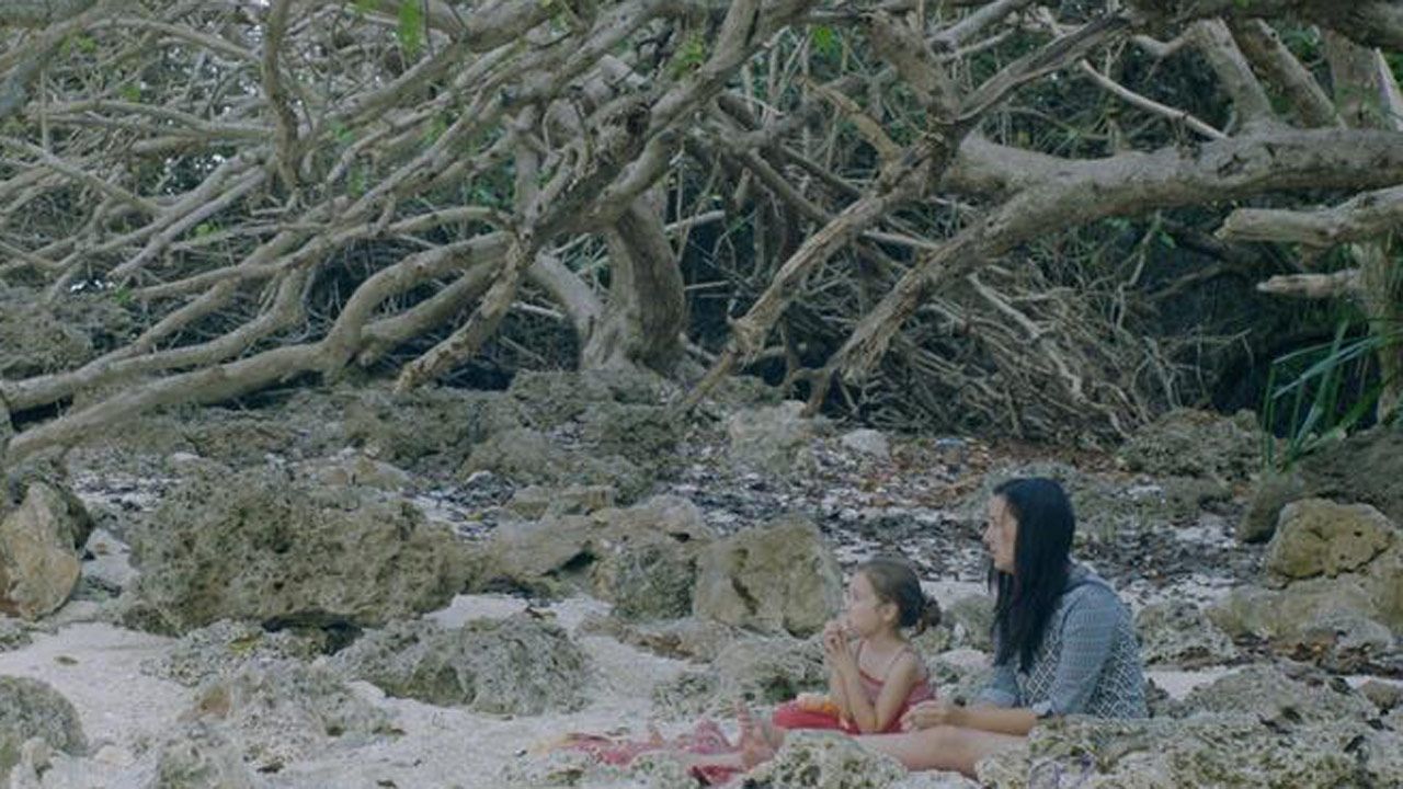 Island of the Hungry Ghosts : Fotos