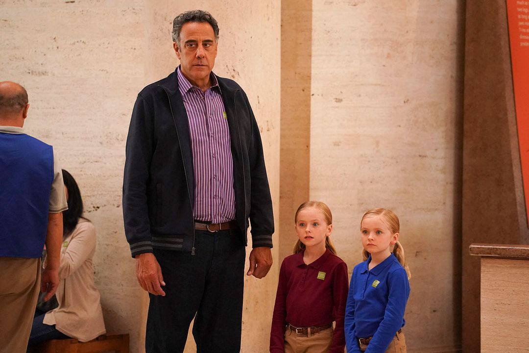 Fotos Brad Garrett, Mia Allan, Ella Allan