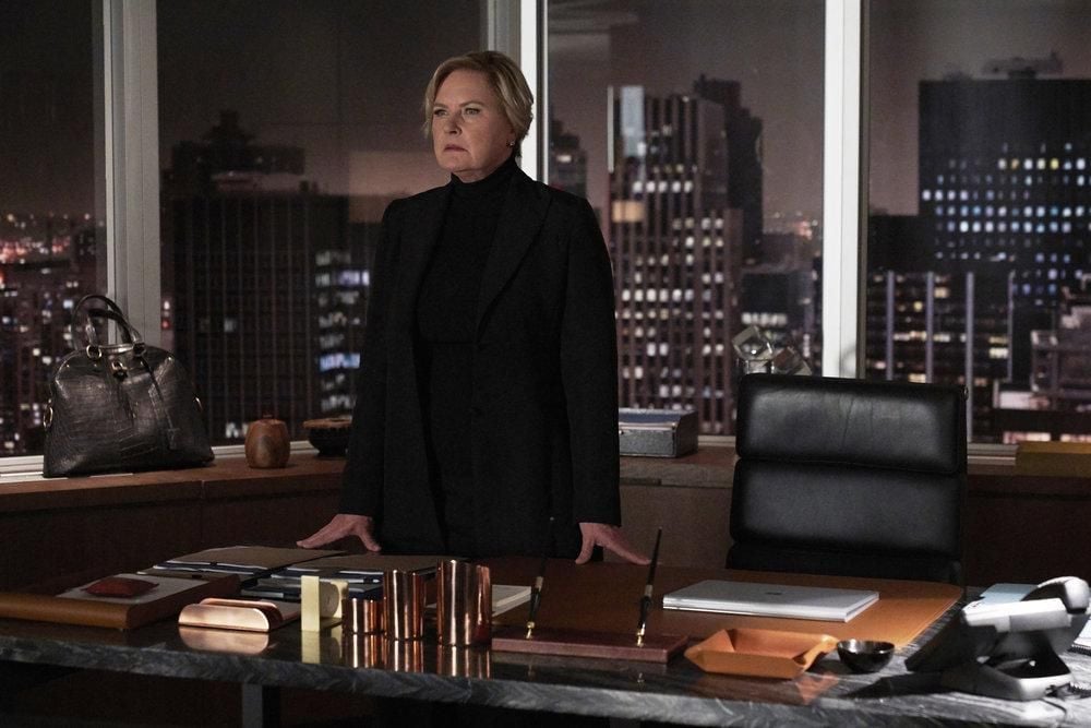 Suits : Fotos Denise Crosby