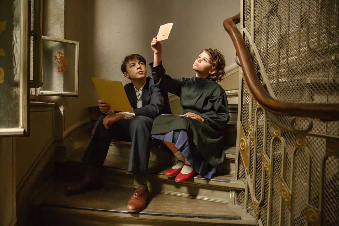 Quando Hitler Roubou o Coelho Cor-de-Rosa : Fotos Riva Krymalowski, Marinus Hohmann