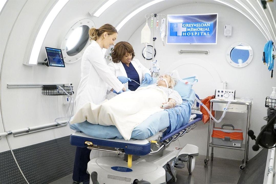 Grey's Anatomy : Fotos Chandra Wilson, Camilla Luddington