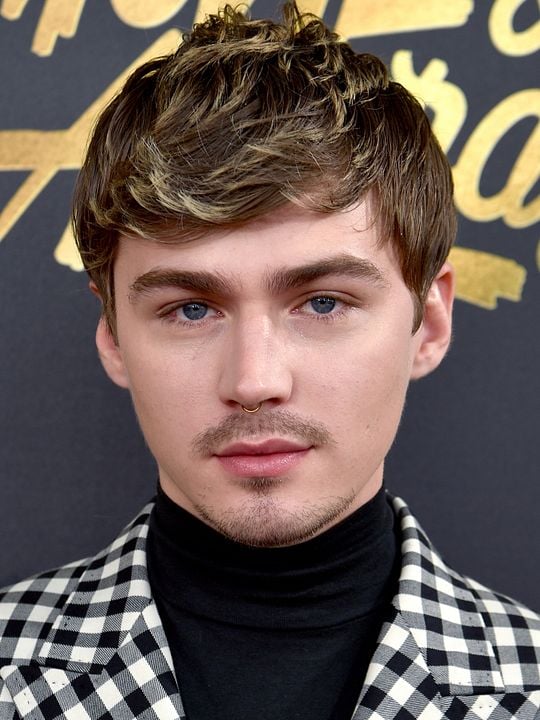 Poster Miles Heizer