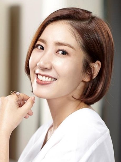 Poster Yoo Ho-Jeong