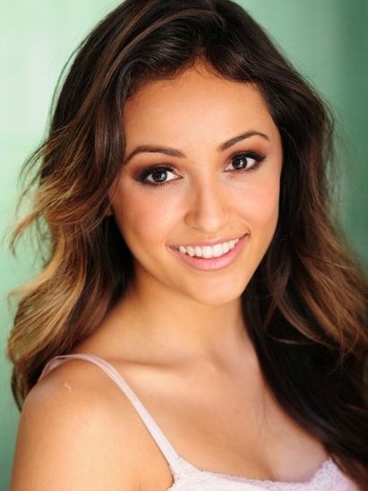 Poster Cassie Hernandez