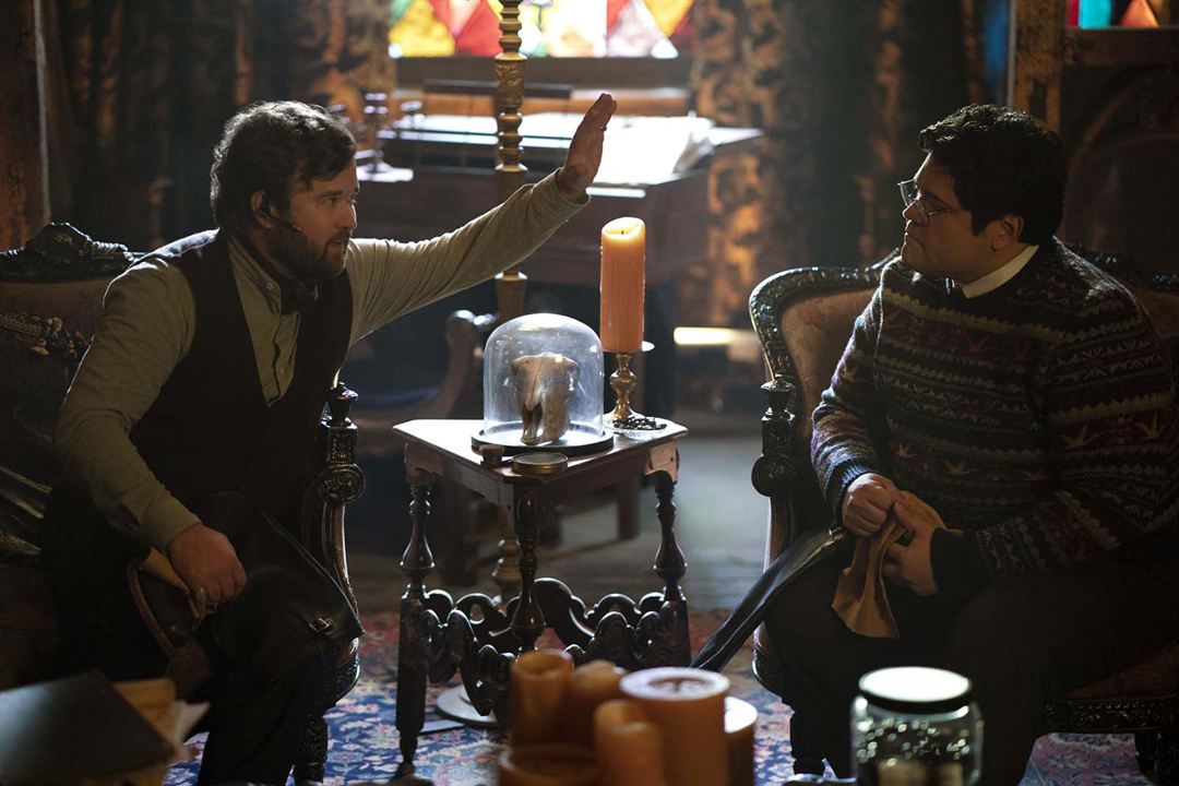 What We Do In The Shadows : Fotos Harvey Guillen, Haley Joel Osment