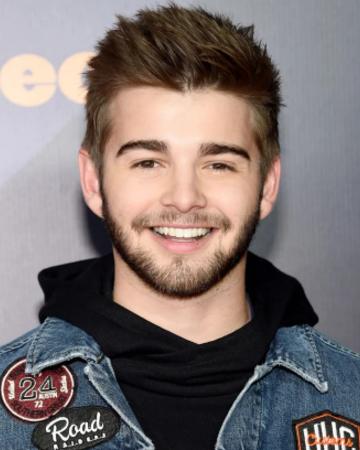 Poster Jack Griffo