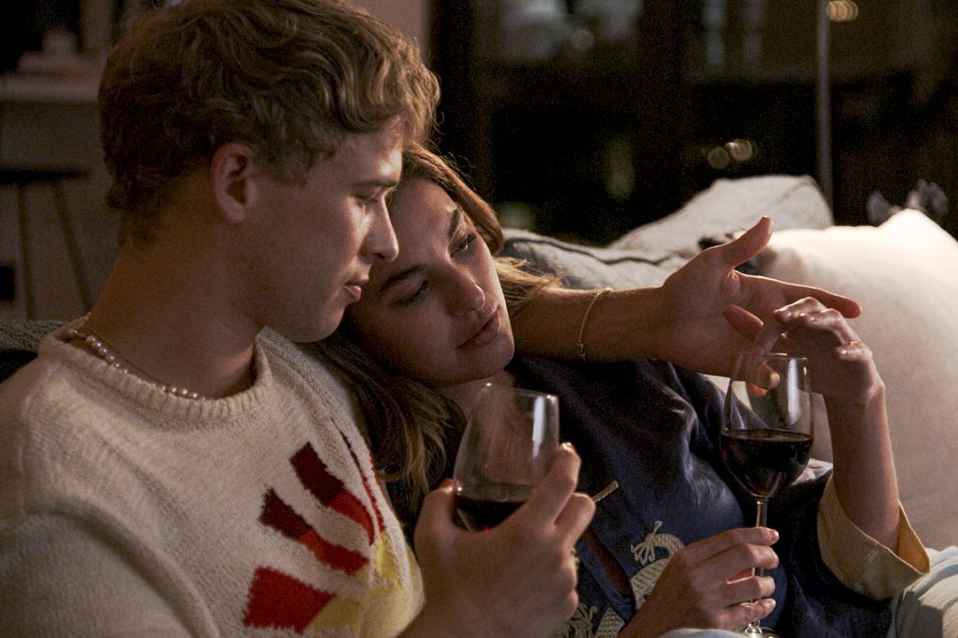 Fotos Rainey Qualley, Tommy Dorfman