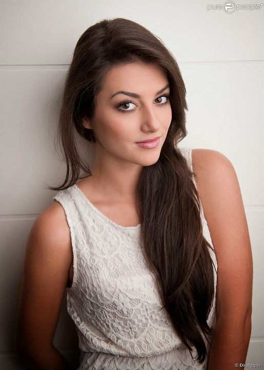 Poster Ana Júlia Dorigon
