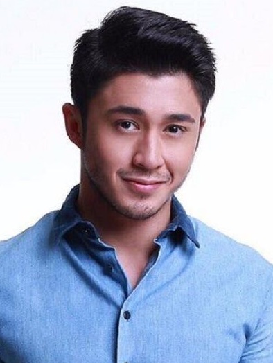 Poster Arron Villaflor