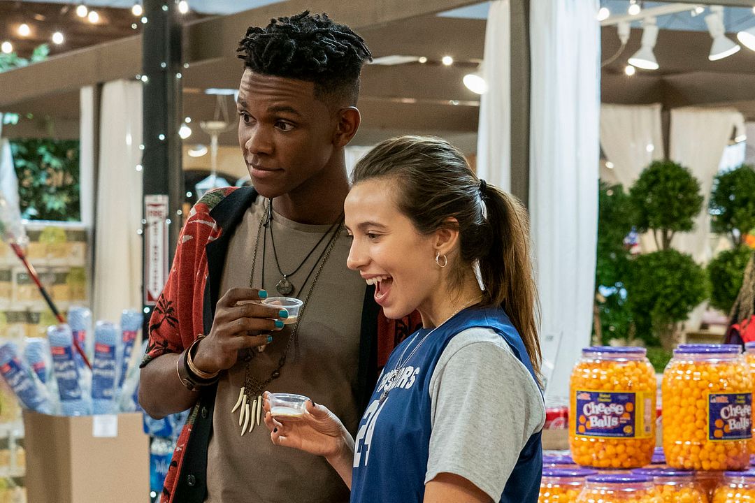 Caçadoras de Recompensas : Fotos Anjelica Bette Fellini, Myles Evans