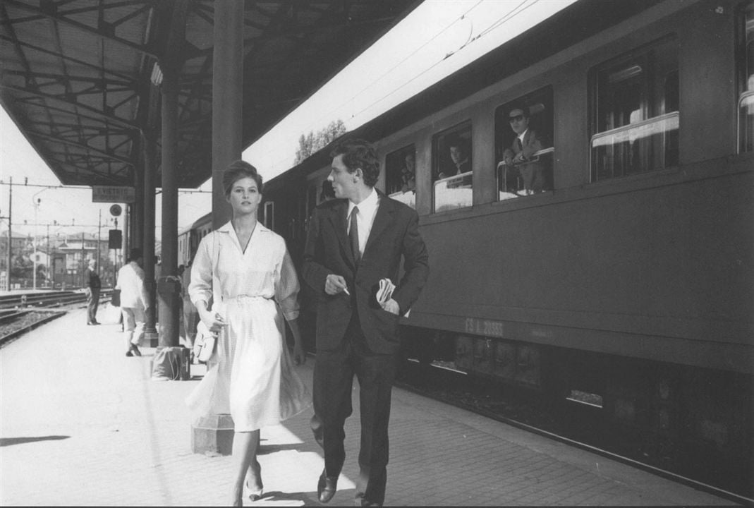 A Moça com a Valise : Fotos Claudia Cardinale