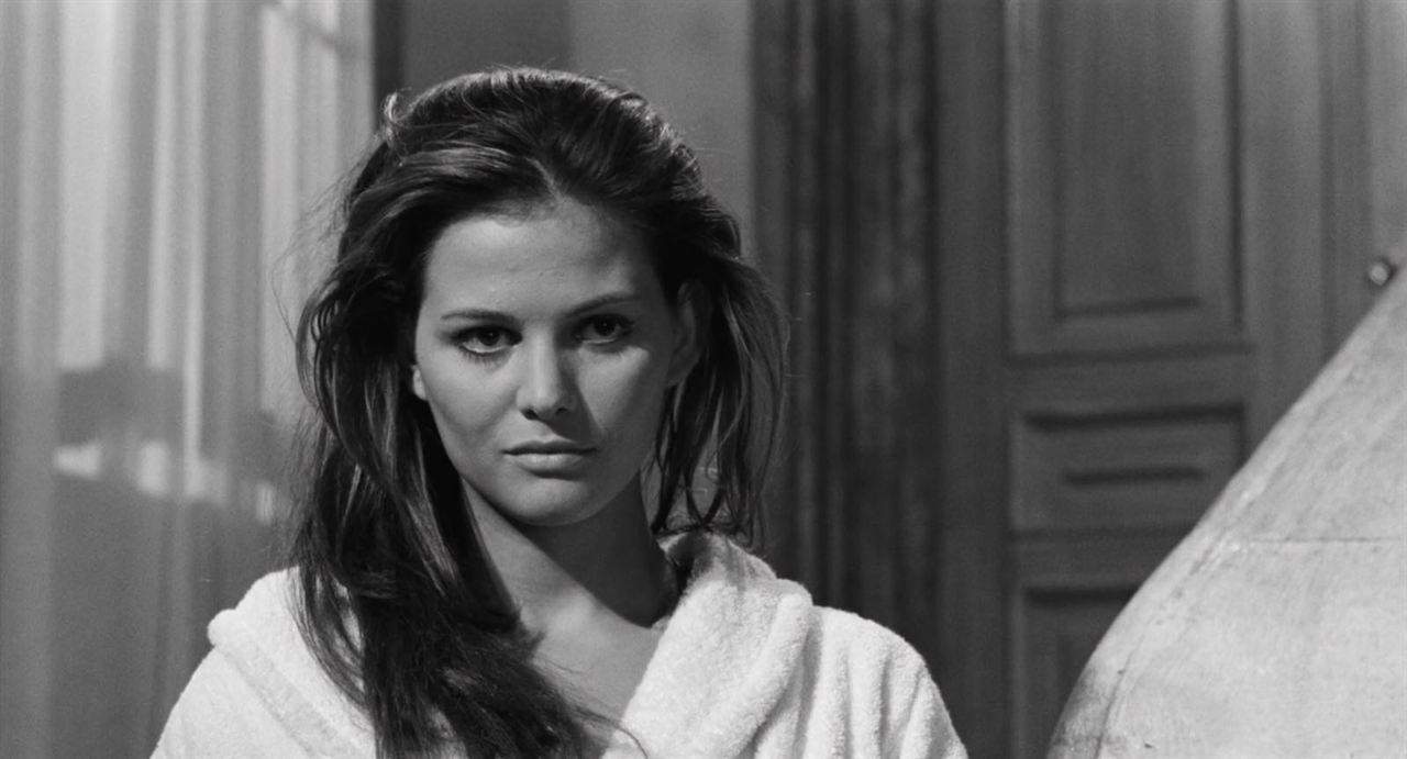 A Moça com a Valise : Fotos Claudia Cardinale