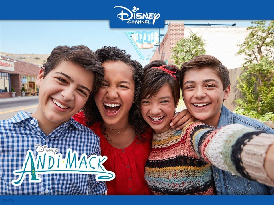 Andi Mack : Poster