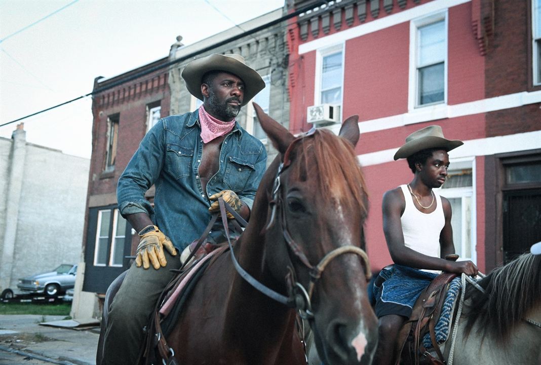 Alma de Cowboy : Fotos Caleb McLaughlin, Idris Elba
