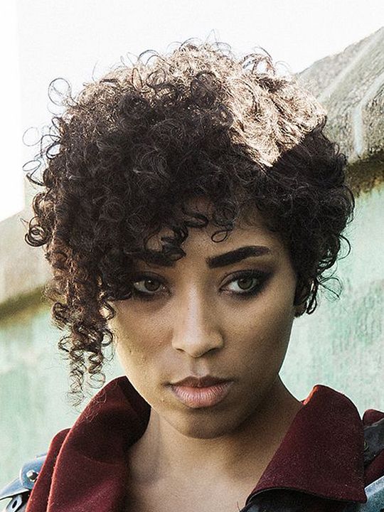 Poster Adriyan Rae