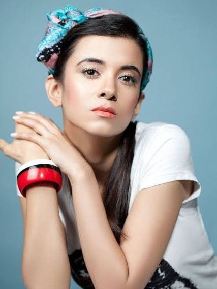 Poster Saba Azad