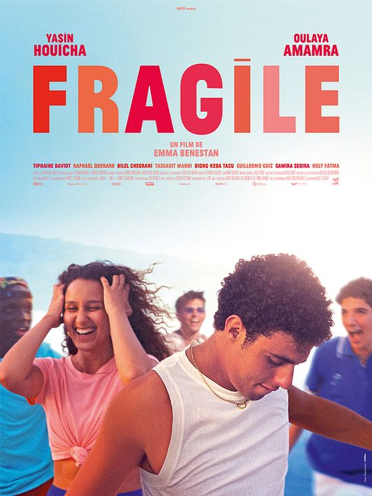 Fragile : Poster