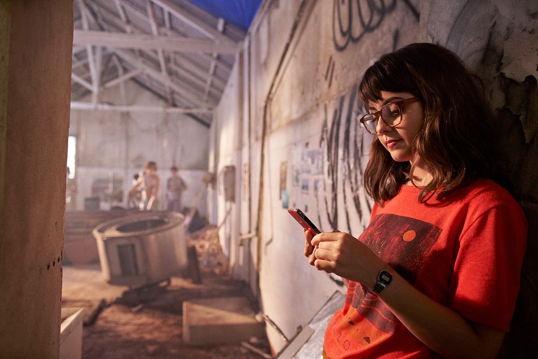 Confissões de uma Garota Excluída : Fotos Klara Castanho