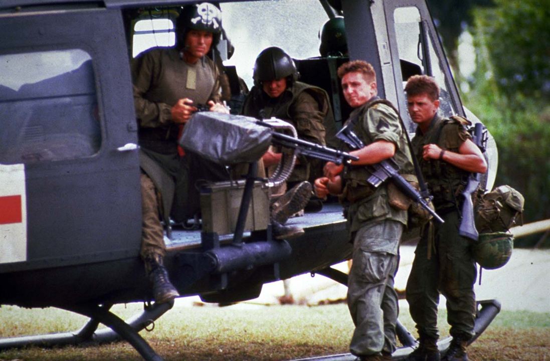 Pecados de Guerra : Fotos Michael J. Fox, Sean Penn