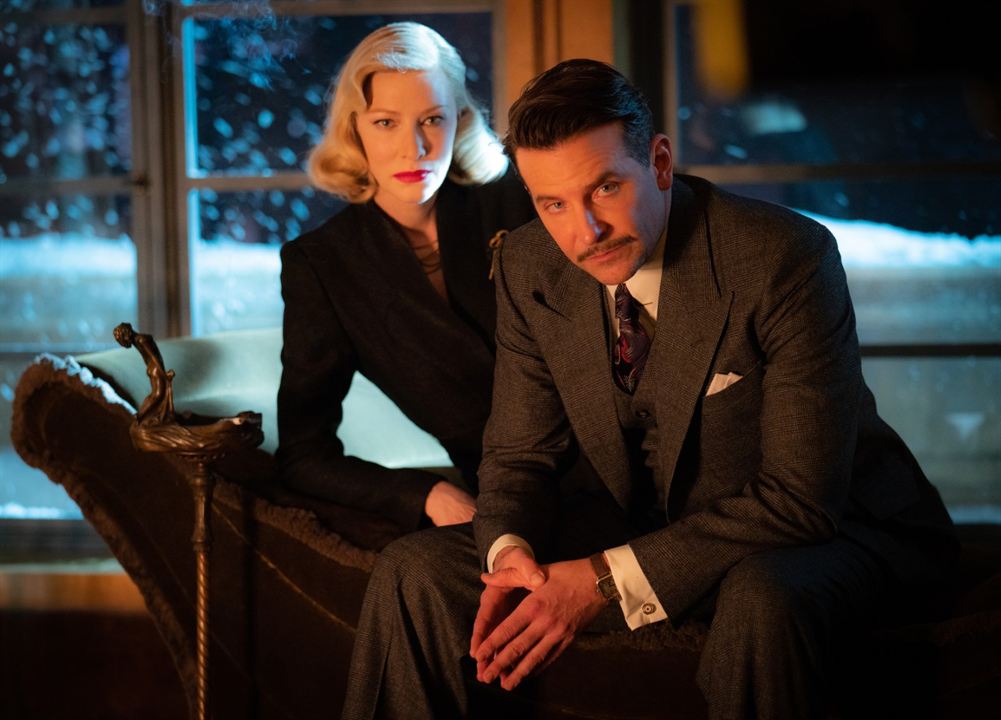 O Beco do Pesadelo: Cate Blanchett, Bradley Cooper