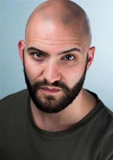 Poster Huw Novelli