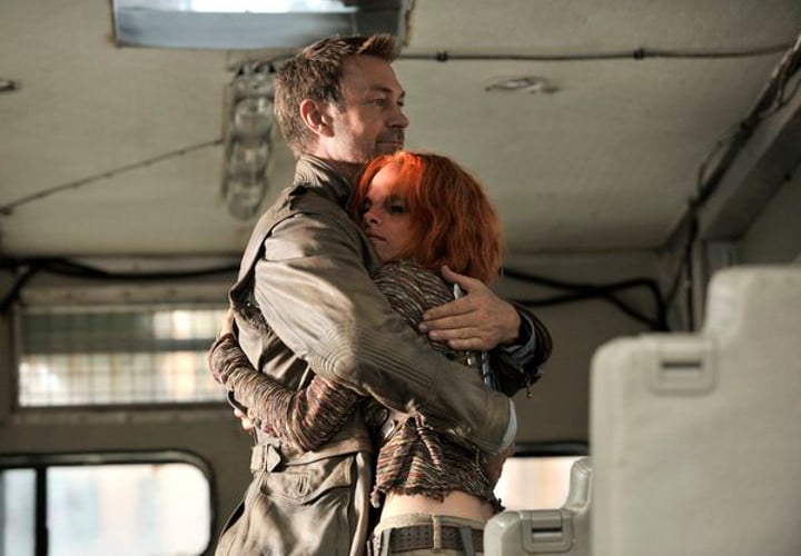 Defiance : Fotos Stephanie Leonidas, Grant Bowler