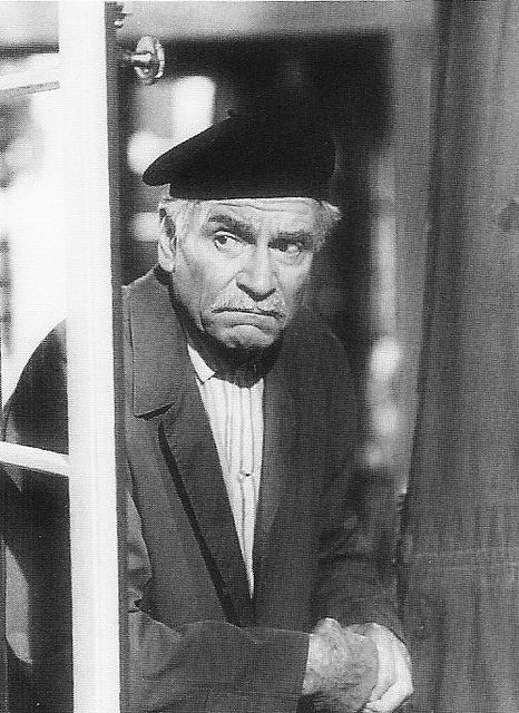 Saturday, Sunday, Monday : Fotos